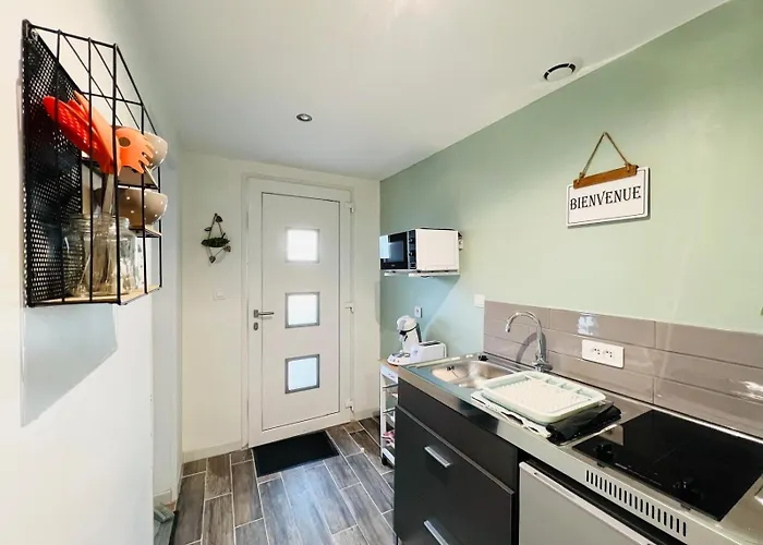 Apartment Chic Avec Parking Calais